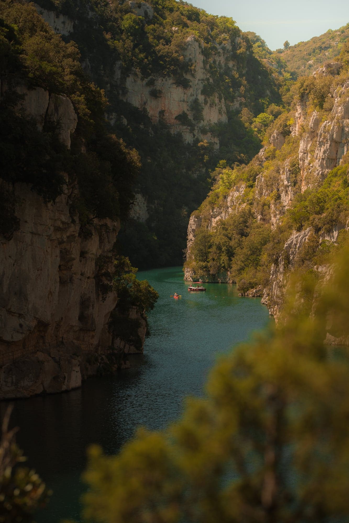 Gorges du Verdon, canoë sur l'eau turquoise